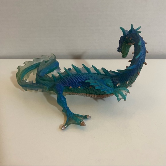 Set of 4 Safari LTD Hand-Painted Mythical Dragon Figure Toys - Picture 16 of 16